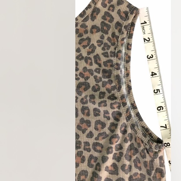 Entro Womens Leopard Print Sleeveless Knit Top - Picture 9 of 12